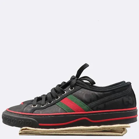 [중고] 구찌 606111 블랙 컬러 테니스 1977 여성용 스니커즈 - 240MM K27379GU +할인쿠폰