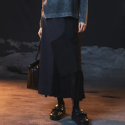 [피플오브더월드] 24FW 헤링본 콤비 플리츠스커트