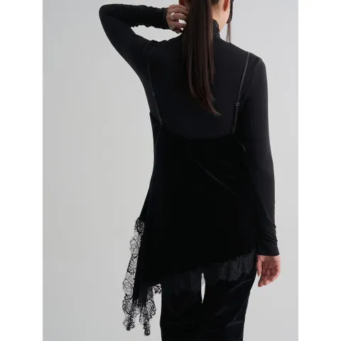 [에잇세컨즈] 레이스 트리밍 벨벳 드레스 - 블랙 (125Y71MQY5)