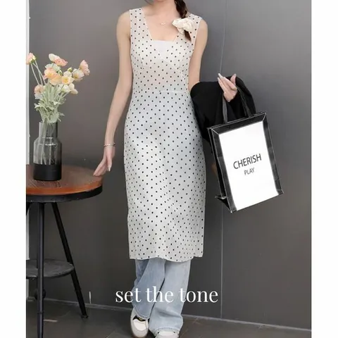 [하프클럽/셋더톤]브이넥 도트 시스루 쉬폰 레이어드 원피스