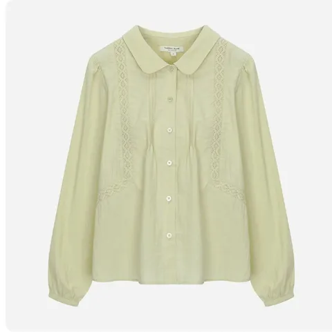 [현대백화점] [써스데이아일랜드](T256MBL140W)레이스패치 셔츠 블라우스 +할인쿠폰