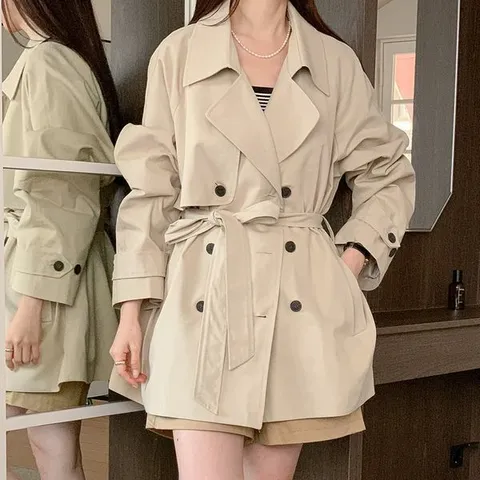 [하프클럽/다잇템]여자 나들이 SS 숏트렌치 박스핏 오버랩 코트