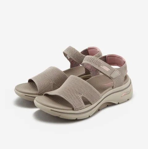 [현대백화점] [스케쳐스 KOREA] 여성 고워크 아치핏 2.0 샌들 SP0WSCFM012 DG