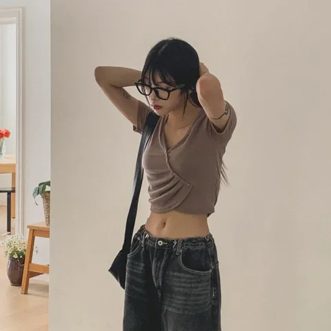 |KHTA631|여성 브이넥 언발란스 버튼 골지 반팔 티셔츠 +할인쿠폰