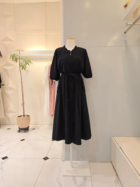 [현대백화점] [ab.f.z] 브이넥 허리 밴딩 집업 원피스(AMZ5HO01) +할인쿠폰