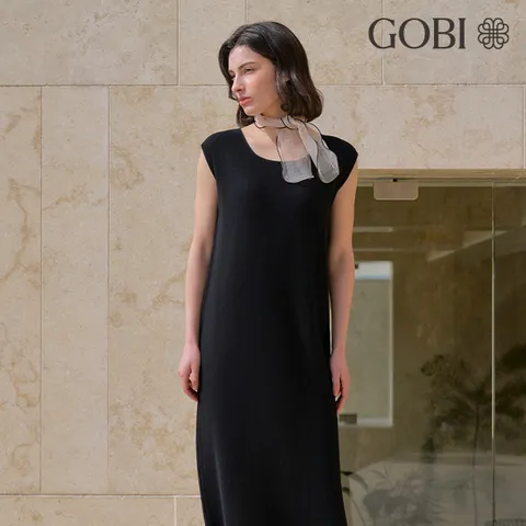 [런칭가279000원]고비(GOBI) 실크 캐시미어 립라인 원피스 +무이자10개월