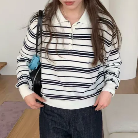 여자 레귤러핏 아크릴혼방 스트라이프 카라넥 긴팔 니트