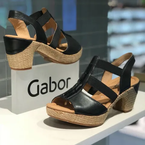 [현대백화점] 가버 블랙 가보시굽 스트랩 샌들(GB3152SD001 22 739)