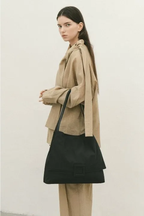 [현대백화점] 루즈앤라운지]  카프리 L 숄더 RA2B3ABG132WBK +할인쿠폰