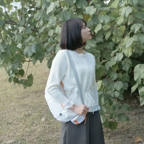 [데상트공식] [시오리 착용] 에어리 트래블 하프문백 SR123UBG1Y +할인쿠폰