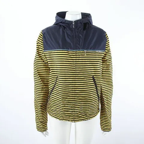 [중고]프라다 바람막이 점퍼 55-66(NO 2034319)