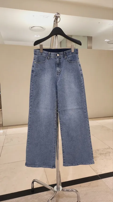 [현대백화점] [아이잗컬렉션] 히든밴딩 일자 데님(CR3E0SL011)