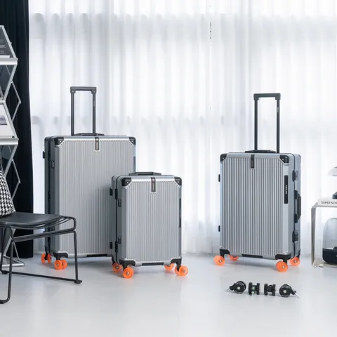 타임리스 투어릭 우레탄 캐리어 24형 +할인쿠폰