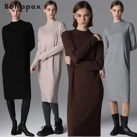 [보니스팍스(Bonispax)] 반넥 기본 롱 니트 원피스 (택가격: 165000원)