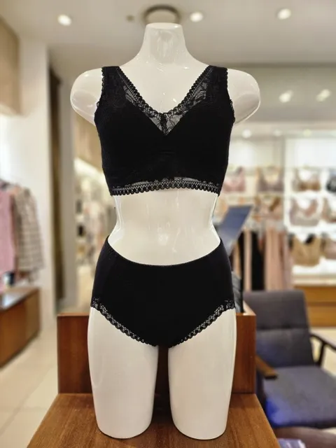 [현대백화점] [★5만원↑세탁비누증정,15만원↑5천원,20만원↑1만원 ][와코루] 런닝 스타일의 브라렛 팬티세트 (WLGC179R-PTT-BK )