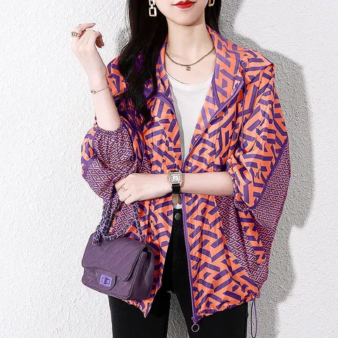 [플러스샵][헬리꽁땡]까르띠후드바람막이점퍼