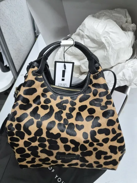 [ 이탈리아 현지 판매 동일]{지아니끼아리니} 듀아(DUA) 레오파드 숄더백