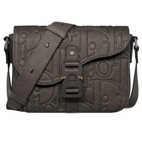 디올 Saddle 스몰 플랩 스트랩백 1A O049KLG_H727 +할인쿠폰