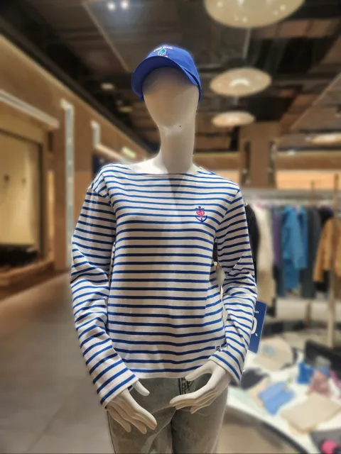 [현대백화점] [SJYP] PW2F1TTOE09W 에센셜 스트라이프 티셔츠 +할인쿠폰