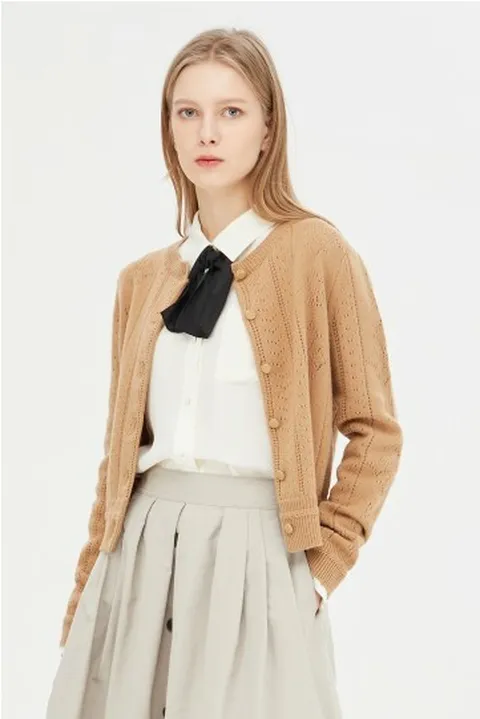 [현대백화점] 시슬리 스카시 변형 니트 가디건 SAKCA1511