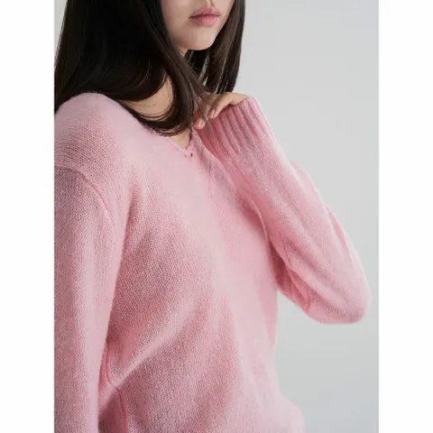 [에잇세컨즈] 브이넥 풀오버  라이트 핑크 (125X51MQ6Y) +할인쿠폰