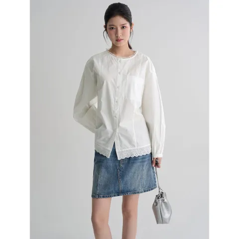 (에잇세컨즈) 넥 프릴 오버핏 블라우스  화이트 356364CC41 +할인쿠폰