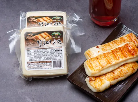 말랑말랑 쫀득한 구워서 먹는 할루미치즈(캠핑치즈) 200g 3개