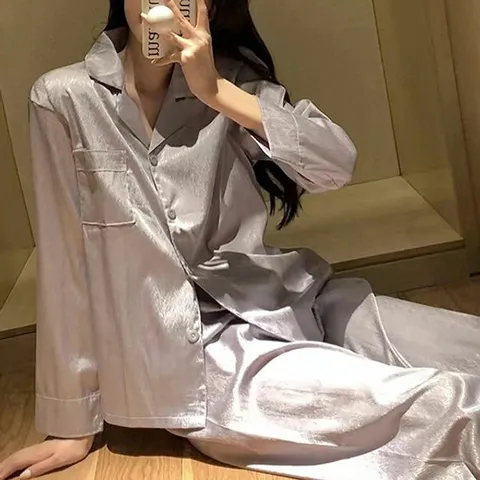 잠옷 파자마 홈웨어 캐주얼 실크 루즈핏 일상 여성 +할인쿠폰
