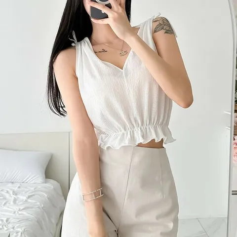 [하프클럽/다잇템]여자 블라우스 슬리브리스 V넥 프릴 티셔츠