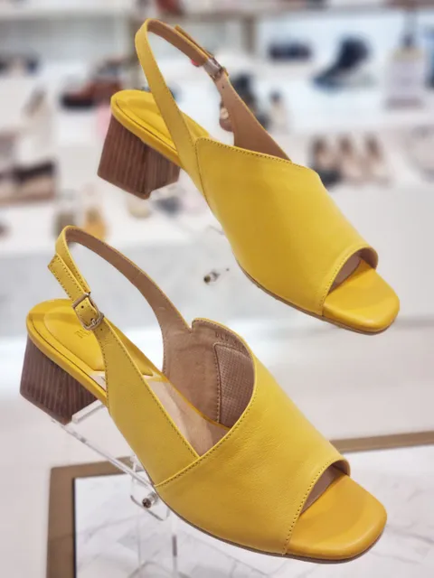 [현대백화점] DAKS 닥스 여성 5CM 통굽 무지외반증 가죽샌들 DLD4411 LS80 엘로우 +할인쿠폰