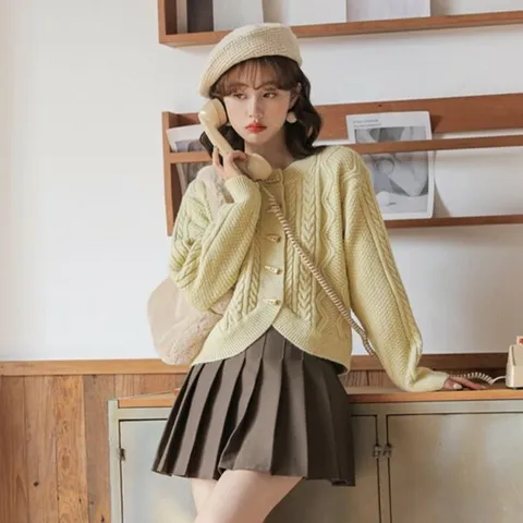 [하프클럽/다잇템]여자 스웨터 FW 떡볶이 꽈배기 나들이 가디건