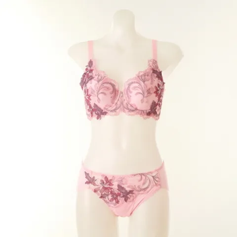 [현대백화점] [ ★5만원↑세탁비누증정,15만원↑5천원,20만원↑1만원 ][와코루]B컵 살루트오리엔탈 감각보정브라 햄라인팬티세트 (DBR0456B-WPTH-PK/BK/BE)