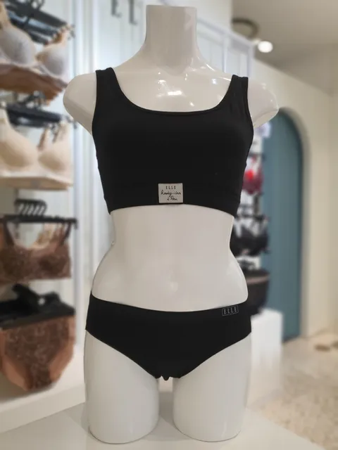 [현대백화점] 엘르이너웨어 모던서포트 블랙 스포츠 브라팬티세트 EDWBR143BK EDWBP143BK