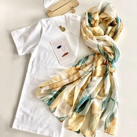 [하프클럽/옷자락]여자 해외여행 플라워 우아한 스카프 봄 여름 머플러