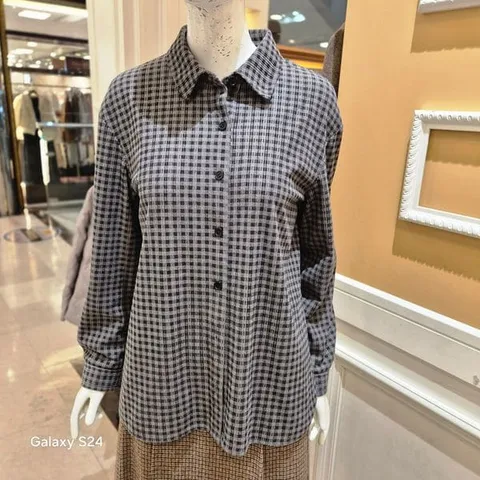 [하프클럽/BCBG]BCBG 올앤썬드리 겨울25 드로 블라우스 A5W9B407 +할인쿠폰