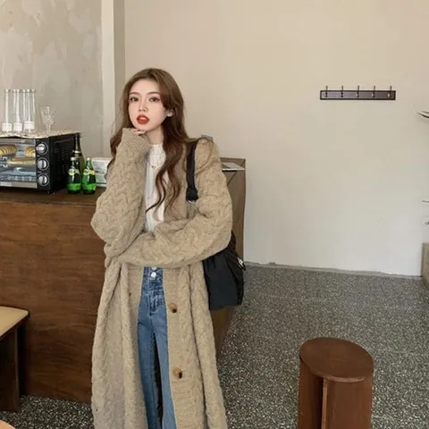 [하프클럽/옷자락]여자 꽈배기 퍼프 루즈핏 버튼 박시 개강룩 롱가디건