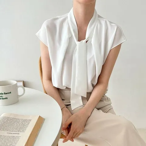 [하프클럽/다잇템]여자 SS 드롭 보우 슬리브리스 돌만 블라우스