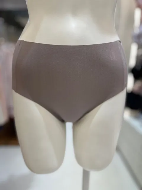 [현대백화점] [트라이엄프] 트라이엄프(SBFS872552 FF) sloggi ZERO feel 내추럴 코튼  프리컷 노라인 팬티 SBFS87255