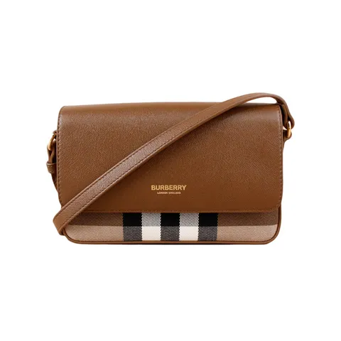 버버리 뉴 햄프셔 체크 레더 크로스백 스몰 브라운 81072701 +할인쿠폰