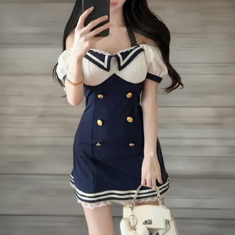 |CCO575D|여성 배색 홀터넥 세일러 미니 드레스 금속 단추