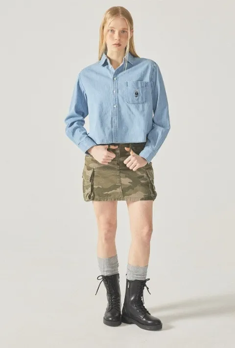 [현대백화점] [후아유] 스티브 크롭 데님 셔츠 (WHYJF2334F)