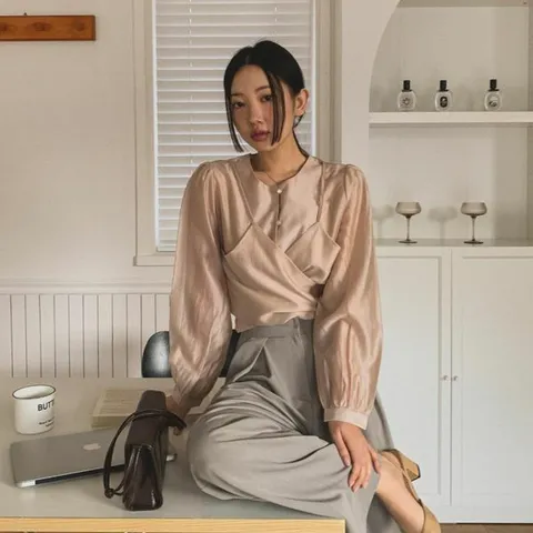 [하프클럽/옷자락]여자 레이어드 크로스 스트랩 백리본 새틴 블라우스