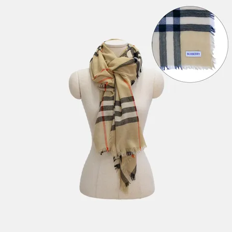 (버버리) 체크 울 스카프 베이지(8085069) +무이자12개월