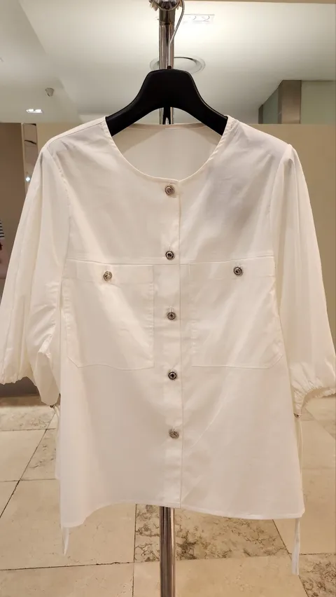 [현대백화점] [아이잗컬렉션] 앞 포켓 블라우스(CR6E0BL641)