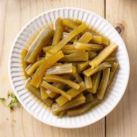 아삭한 식감의 궁채 장아찌 1kg