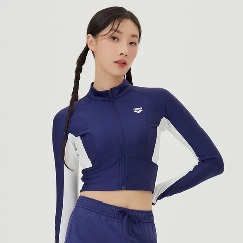 [아레나공식] 엑티브 레귤러핏 세미크롭 집업 래쉬가드 A4BL1QR47DPL +할인쿠폰