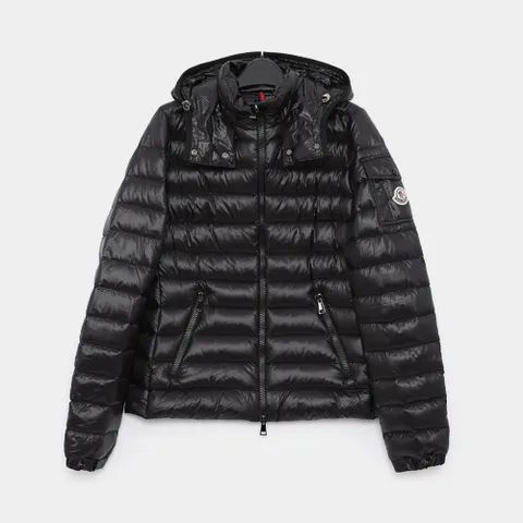 몽클레어 패치 후드 여성 패딩 1B10100 C0070 999 BLEU +할인쿠폰