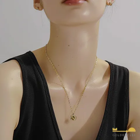 [ 100% MADE IN ITALY]{골든클레프} 18K 릴리 코인 목걸이 +무이자12개월