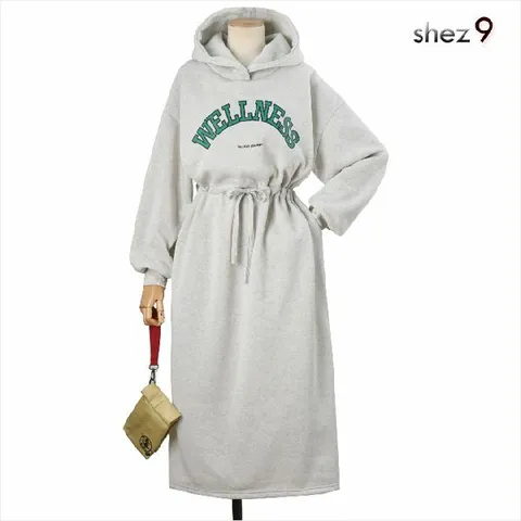 [하프클럽/쉬즈나인]웰니스 기모 후드 원피스