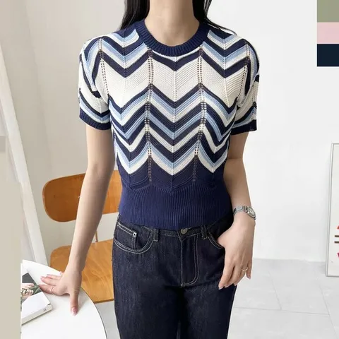 [하프클럽/다잇템]여자 색상 펀칭 웨이브 슬림핏 지그재그 니트